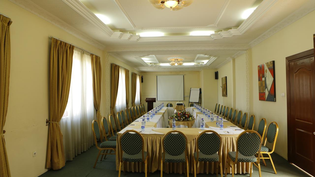 Wassamar Hotel Addis Ababa Eksteriør billede
